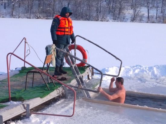 В Донецке сегодня отмечают Крещение Господне