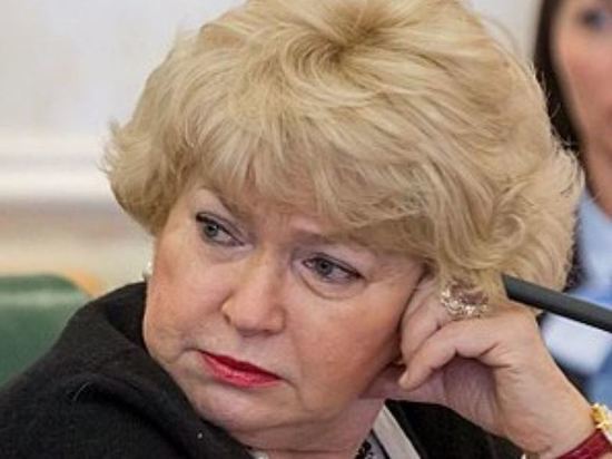 Брянская экс-сенатор Совфеда Нарусова задолжала Пенсионному фонду кругленькую сумму денег