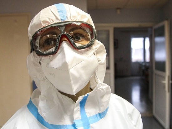 В Москве выявили 2 452 новых случая коронавируса
