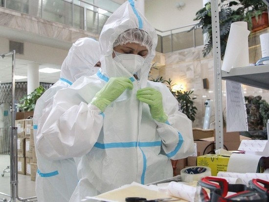 Вакцинацию россиян от коронавируса приготовились завершить к июню
