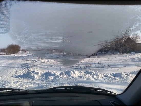 Автомобилистов Ямала попросили отменить загородные поездки из-за морозов