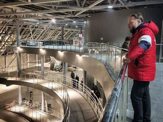 Новое здание музея космонавтики в Калуге наполняют экспонатами