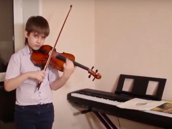 В Челябинске соседи подали иск в суд на родителей юного скрипача