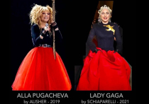 Певица Леди Гага для исполнения гимна США на церемонии инаугурации Джо Байдена выбрала запоминающийся наряд в виде красной юбки, темно-синего пиджака, дополнив его брошью в виде голубя