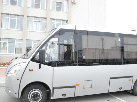 На Сахалине водители автобусов выбили зарплату через прокуратуру