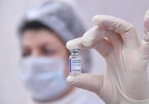 Жители Сочи пожаловались в соцсетях, что за прививку от коронавируса им приходится доплачивать