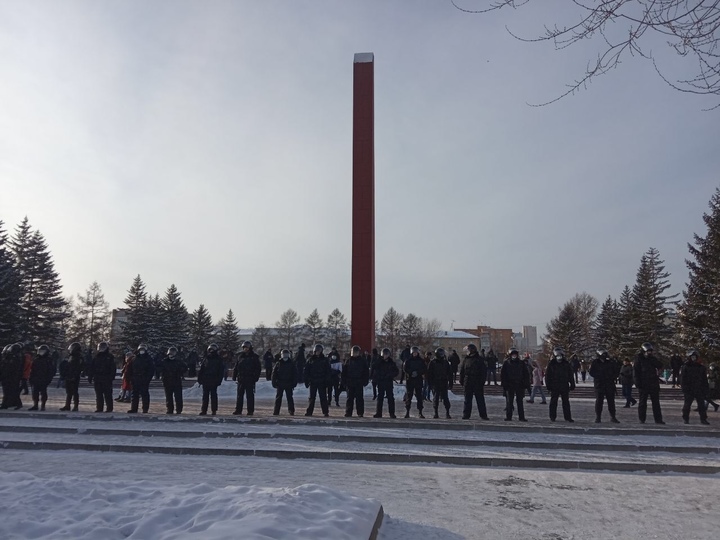 площадь революции красноярск митинг