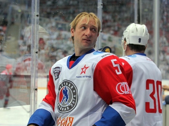 Плющенко уволил тренеров, избивавших детей