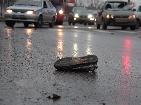 В Волгодонске мужчина погиб под колесами ВАЗа