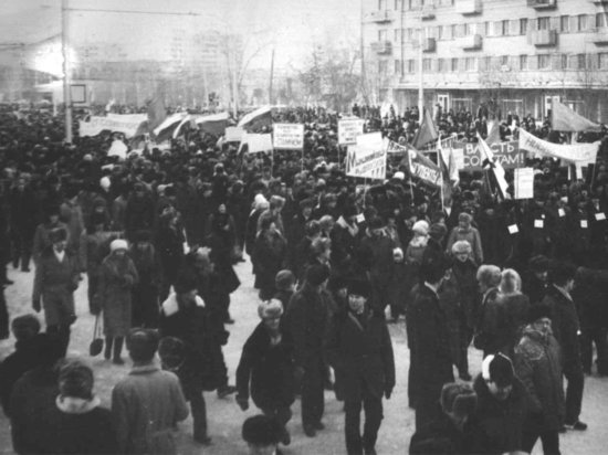 После несанкционированного митинга новосибирцы вспоминают протесты перестройки