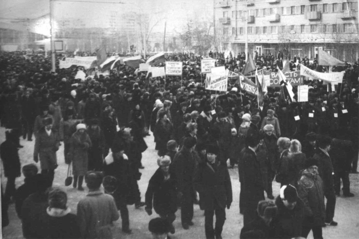 После несанкционированного митинга новосибирцы вспоминают протесты  перестройки - МК Новосибирск