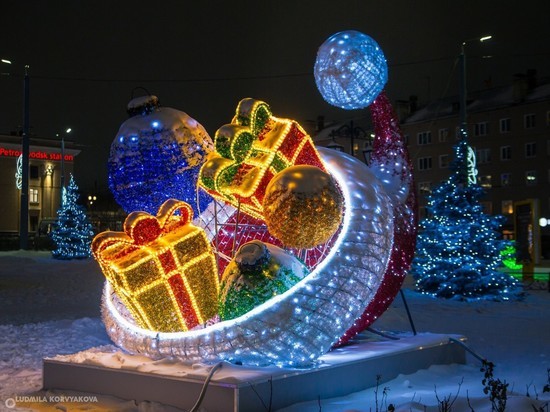 Обратный отсчет: демонтаж новогодних световых конструкций начинается в Петрозаводске