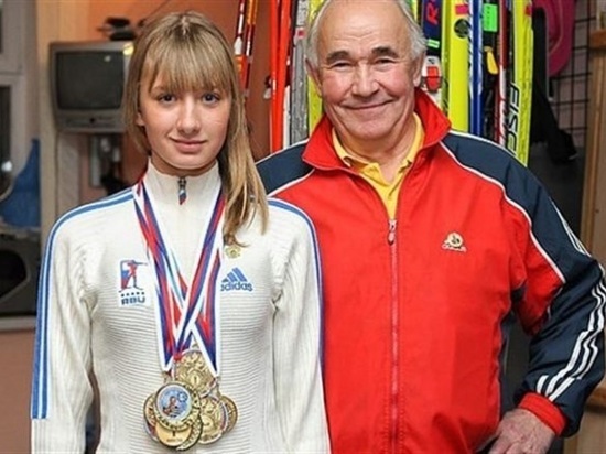 Томская биатлонистка завоевала второе золото в эстафете на Кубке мира
