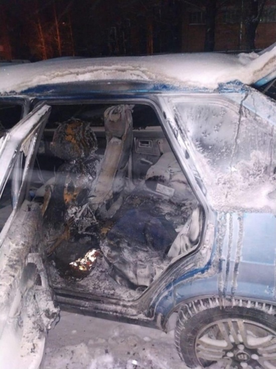 Кузбассовец нанял бездомного для поджога машины своего недруга