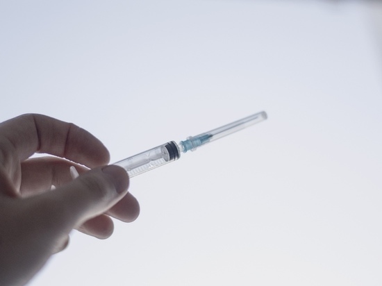 В железнодорожных больницах Тулы и Узловой началась вакцинация против коронавируса