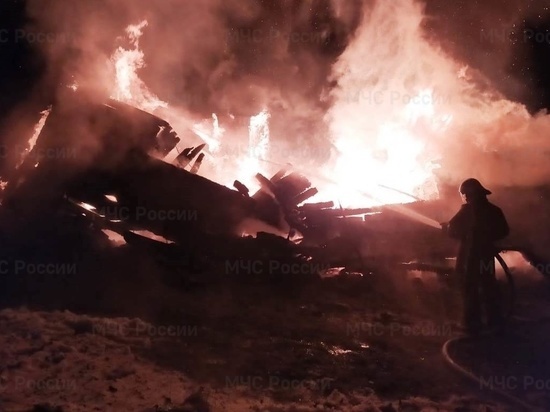 За неделю в Калужской области сгорели два магазина и четыре машины