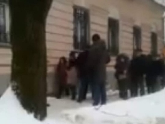 В Калуге возбуждено дело по факту избиения полицейского на акции 23 января