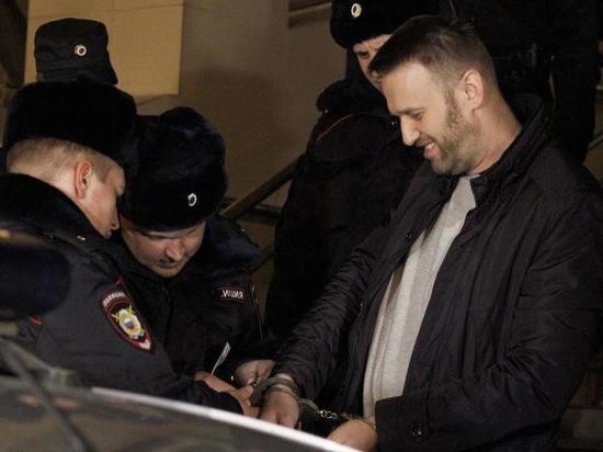G7 требует, чтобы Россия немедленно освободила Навального