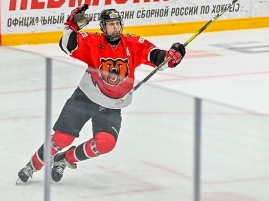 "Идёт на поправку": тренер избитого хоккеиста "Кузнецких Медведей" рассказал о его состоянии