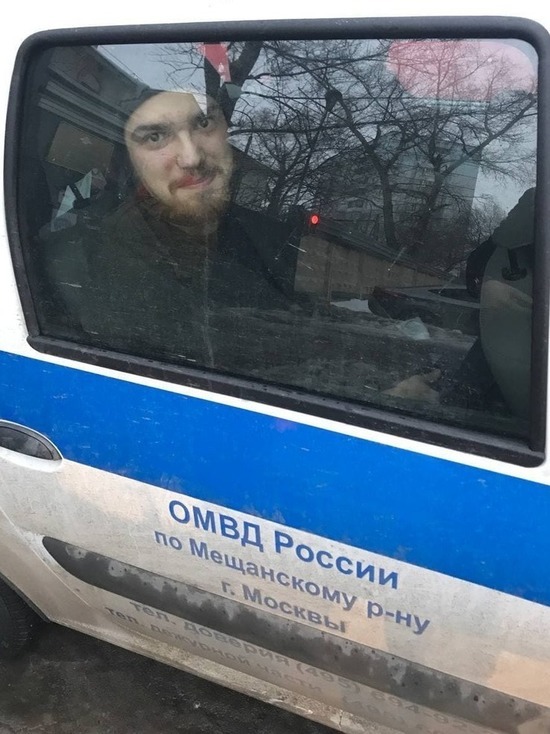 Красноярского активиста арестовали в Москве на месяц после субботнего шествия