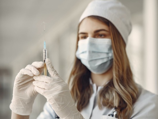 Ставить или не ставить: главный вопрос вакцинации от коронавируса в Хабаровске
