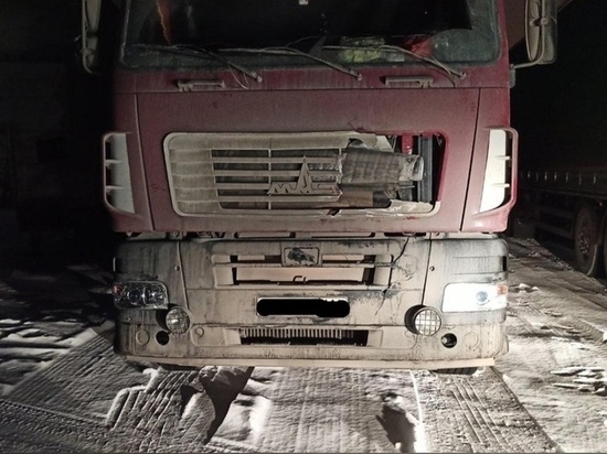 В Челябинской области водитель фуры сбил насмерть пешехода и скрылся с места ДТП