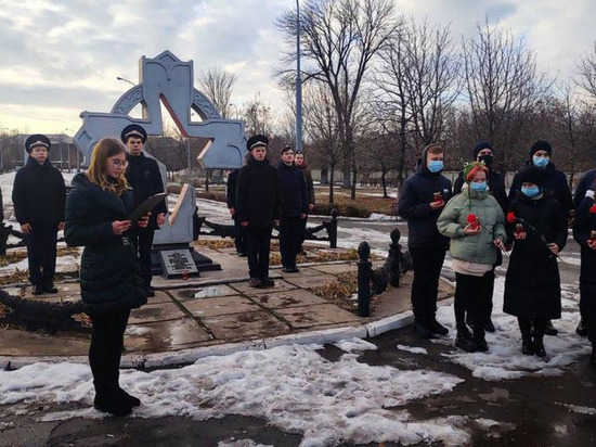 В Алчевске почтили память жертв блокады Ленинграда