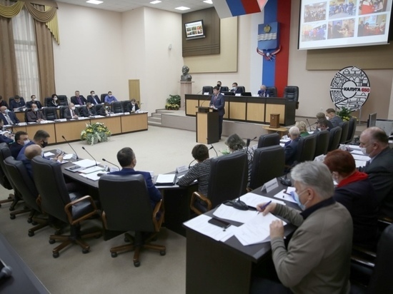 В Калуге состоялось первое в 2021 году заседание Городской Думы