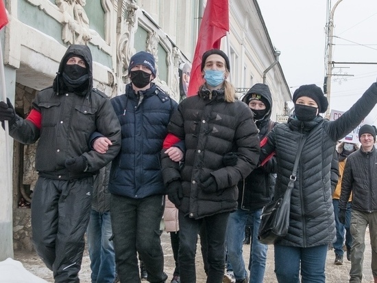 Пользователи соцсетей: молодые коммунисты в Костромской области проявили свою беспринципность
