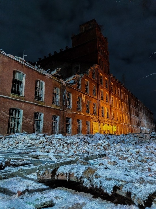 В Тверской области на старинной фабрике в Вышнем Волочке произошло новое обрушение