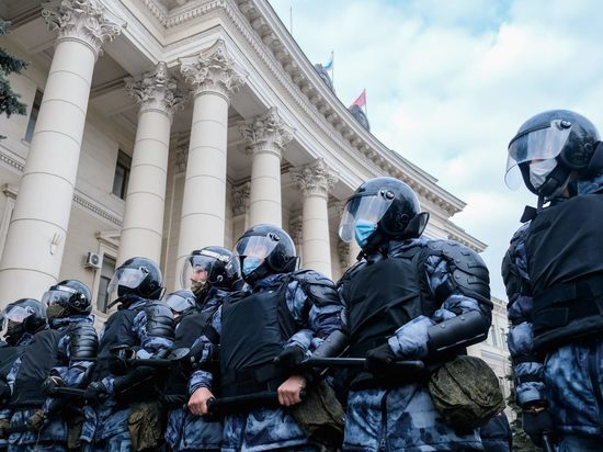Волгоградцев предупредили о наказаниях за участие в незаконных акциях