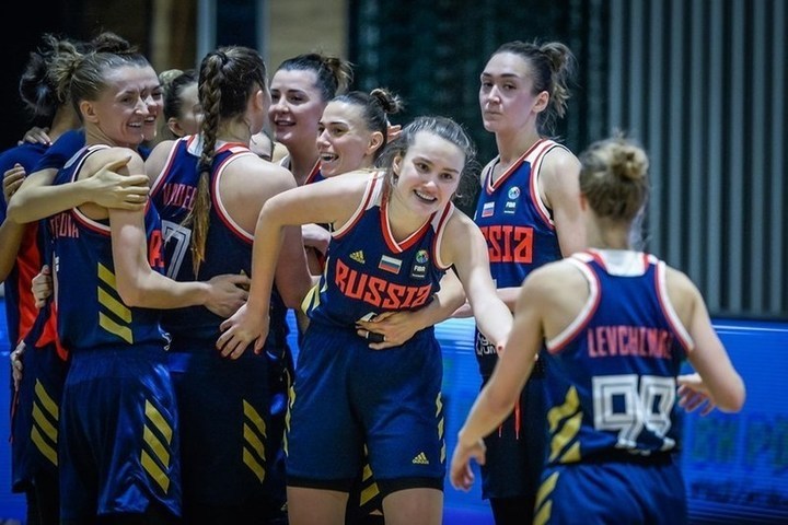 Две женские сборные 5х5 и 3х3 начали подготовку к финальным матчам отбора на Евробаскет-2021 и к Играм-2020