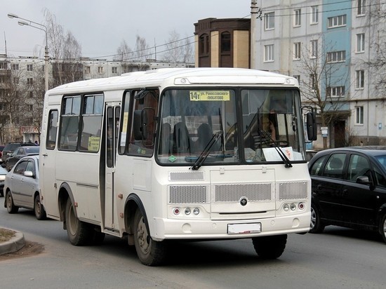 Проезд в псковских маршрутках подорожает до 27 рублей