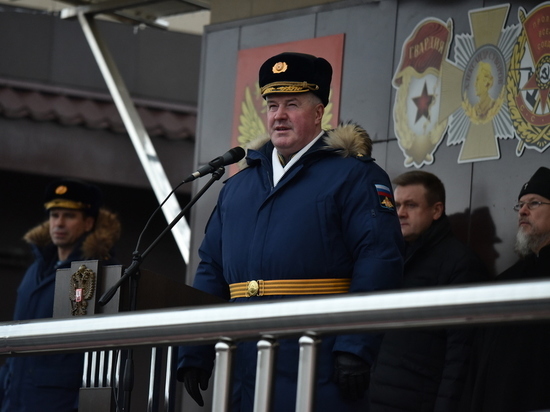 Генерал-майор Алексей Рагозин покинул Рязанское десантное училище