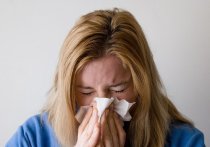 Врач-иммунолог Ирина Ярцева сравнила особенности течения коронавируса и гриппа