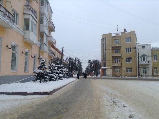 В Смоленске возле зданий МВД по Водяному переулку на месяц ограничат движение