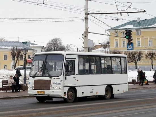 Цены на общественный транспорт Костромы беспокоят губернатора Сергея Ситникова
