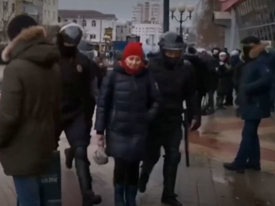 Белгородская полиция сообщила о 35 задержанных на несанкционированных воскресных акциях