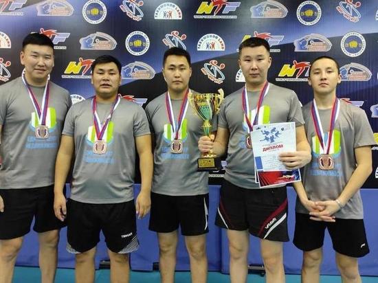 Теннисисты из Якутии завоевали бронзовые медали чемпионата Дальнего Востока