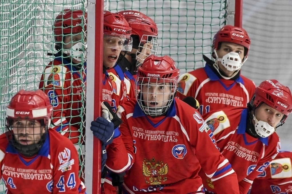 Несмотря на решение CAS лишить Россию всех международных соревнований, чемпионаты мира по хоккею с мячом пройдут у нас