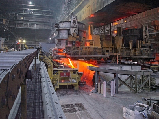 На оскольском предприятии Металлоинвеста произведена юбилейная тонна стали