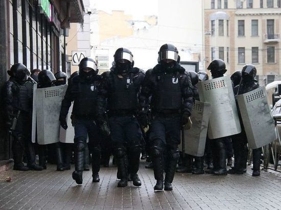 Депутат ЗакС о протестных акциях: «Петербург превратился в зону бесправия»