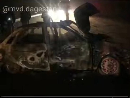 В Дагестане столкнулись три машины, погиб человек