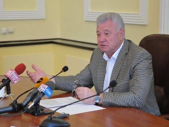 Экс-мэр Астрахани Михаил Столяров просит заменить ему наказание