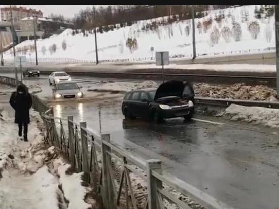 Жители Казани пожаловались на затопленные улицы