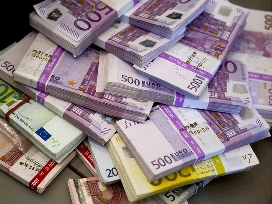Германия: На пособия за ноябрь и декабрь выплачено более пяти миллиардов евро