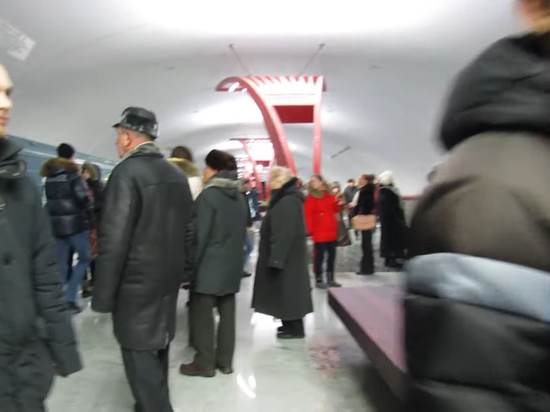 Мужчина пытался покончить с собой на станции метро "Алма-Атинская"