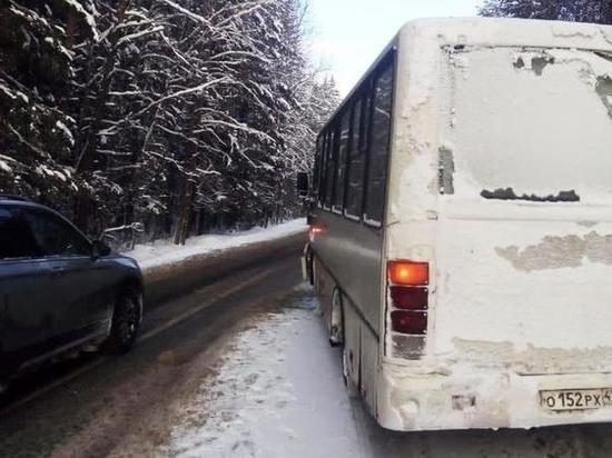 Пять человек пострадали после столкновения автобусов у Гарболово