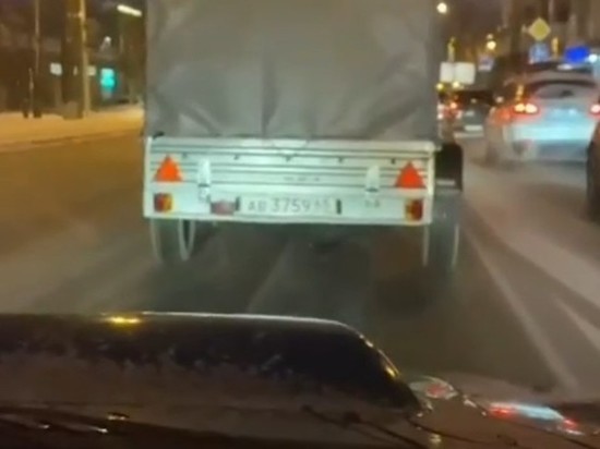 Сахалинца, пожаловавшегося на нарушителя ПДД, обозвали стукачом