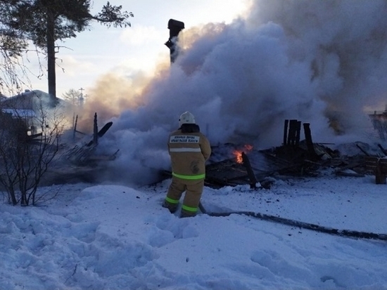 При пожаре в Плесецком районе погибла пенсионерка